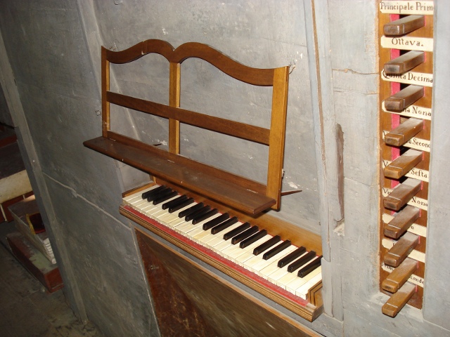 Organo Negri-Poncini 1764 (consolle) - Chiesa di Santa Cristina